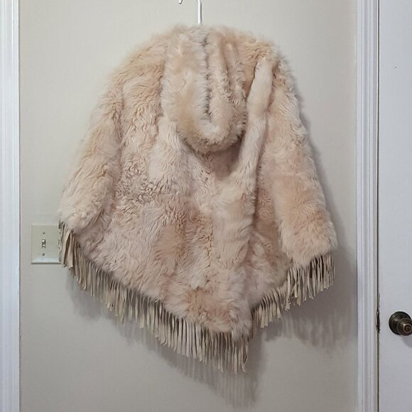 NEW Ralph Lauren 100% Shearling Hooded Poncho - Picture 7 of 12